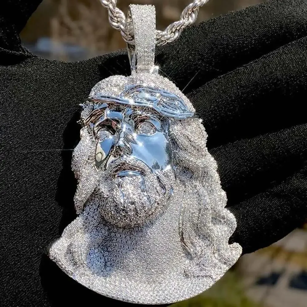 Jesus Pendant W Silver 20 Inch 2 D 56